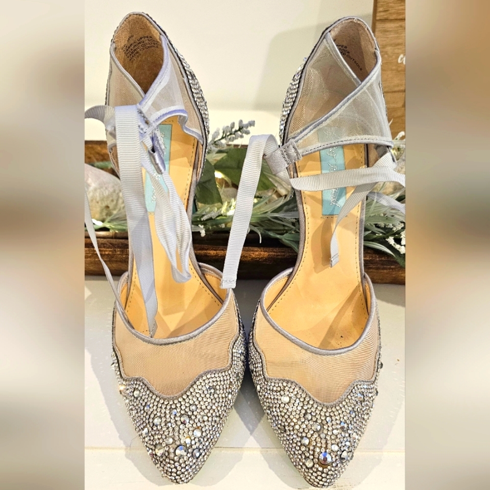 BETSEY JOHNSON SILVER crystal studded Heels 🩵 - Picture 1 of 5